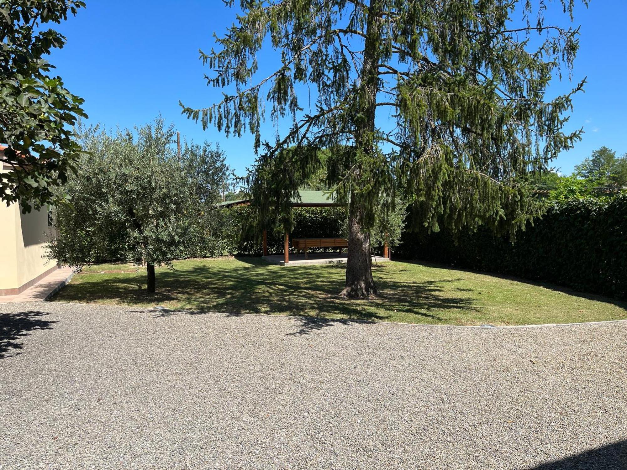 Holiday House La Rosa Terricciola Zewnętrze zdjęcie